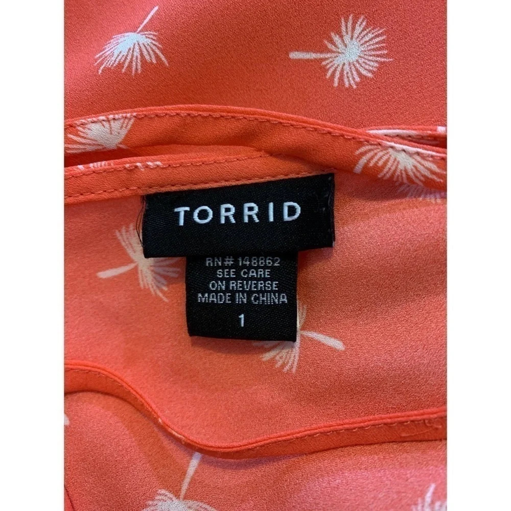 Torrid Coral Open Back Blouse in Size 1 - Picture 4 of 4